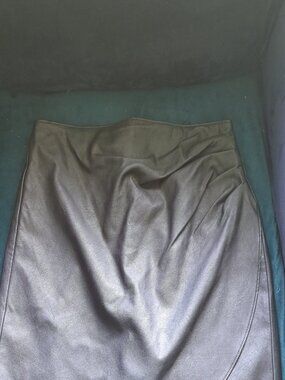 Faux leather mini skirt